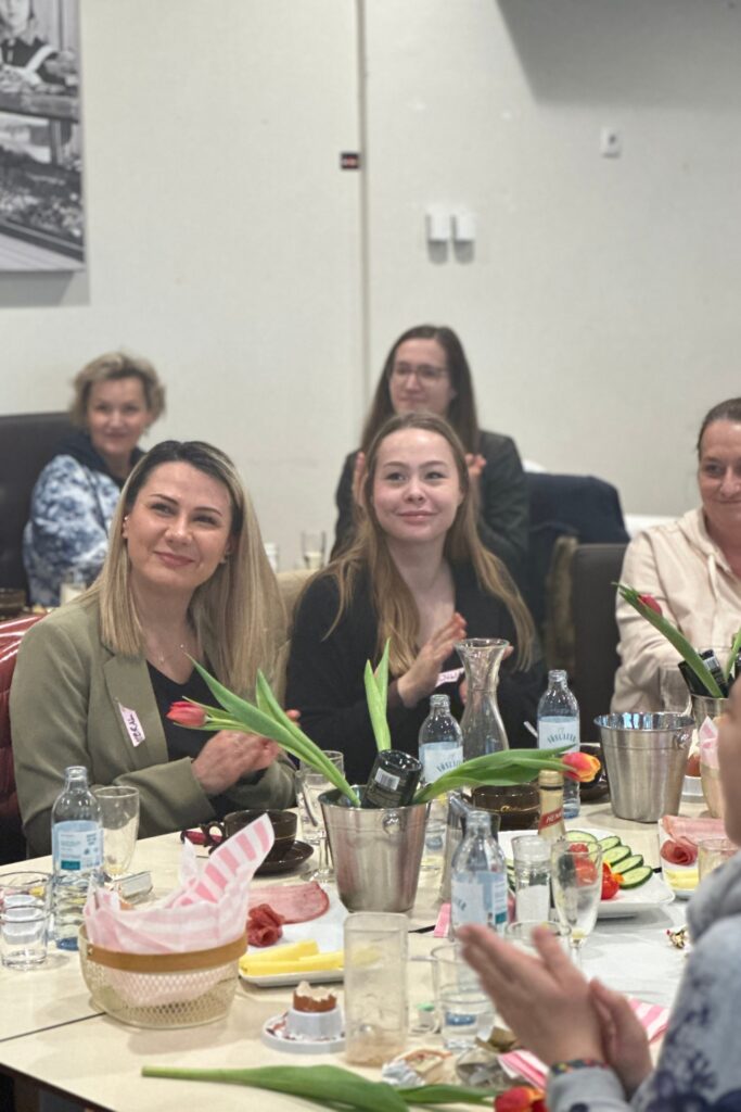 WIENERIN und Donau Zentrum luden 20 Leserinenn zum Weltfrauentag ein