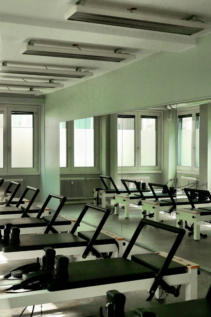Gewinne-5-2-eine-Reformer-Pilates-Class-bei-Hot-Yoga-Pilates