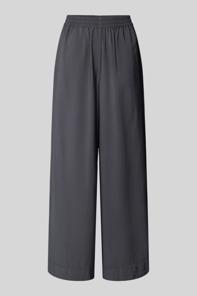 Hose von P&C curated by Anna Schürrle, € 69,99