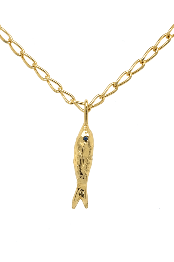 Fisch No2 Kette mit im Labor gezüchtetem Saphir von Johanna Studio, ab € 980,-