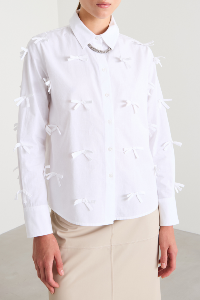 Intrend Herbst Must Haves 2025: Schleifen Bluse