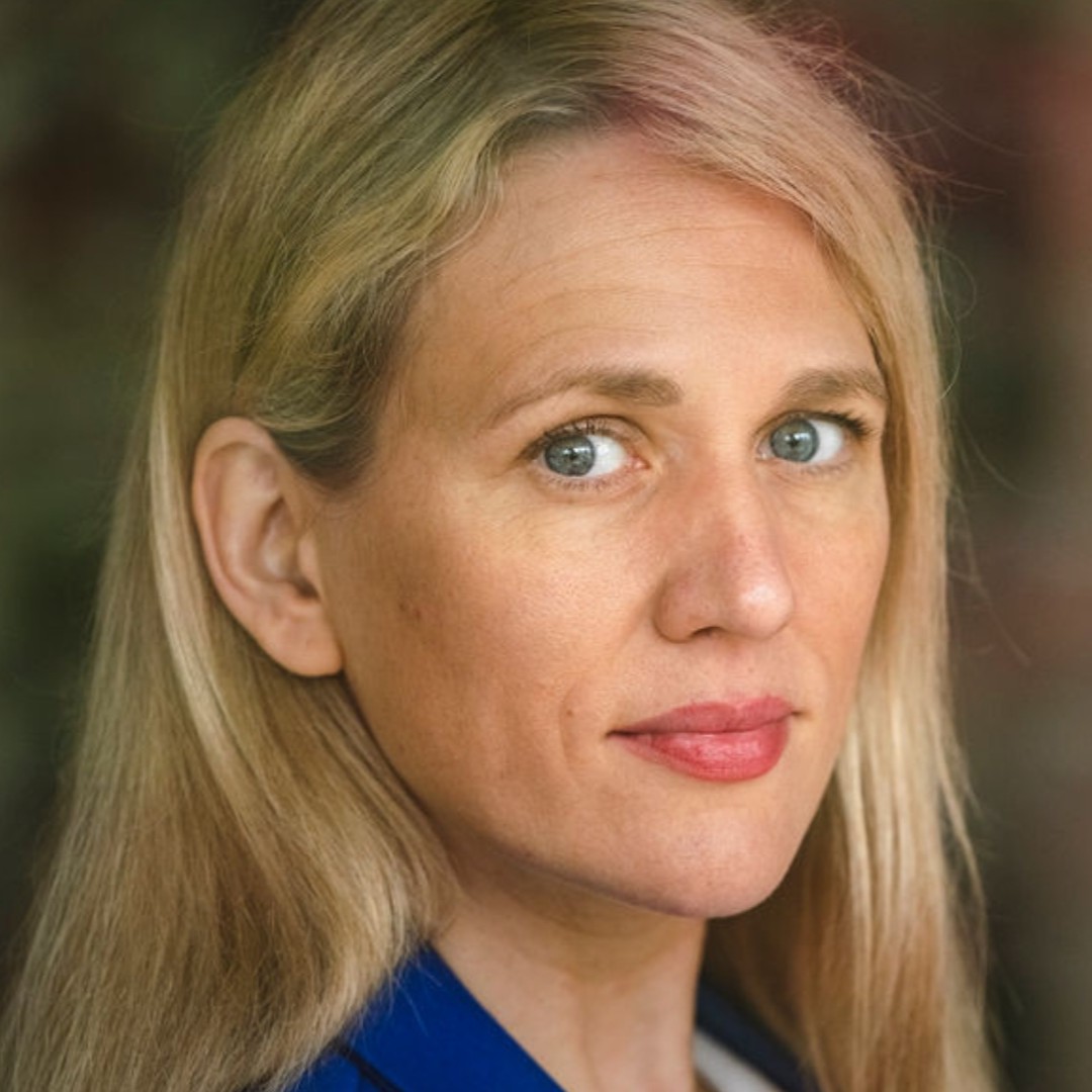 Elisa Hoven