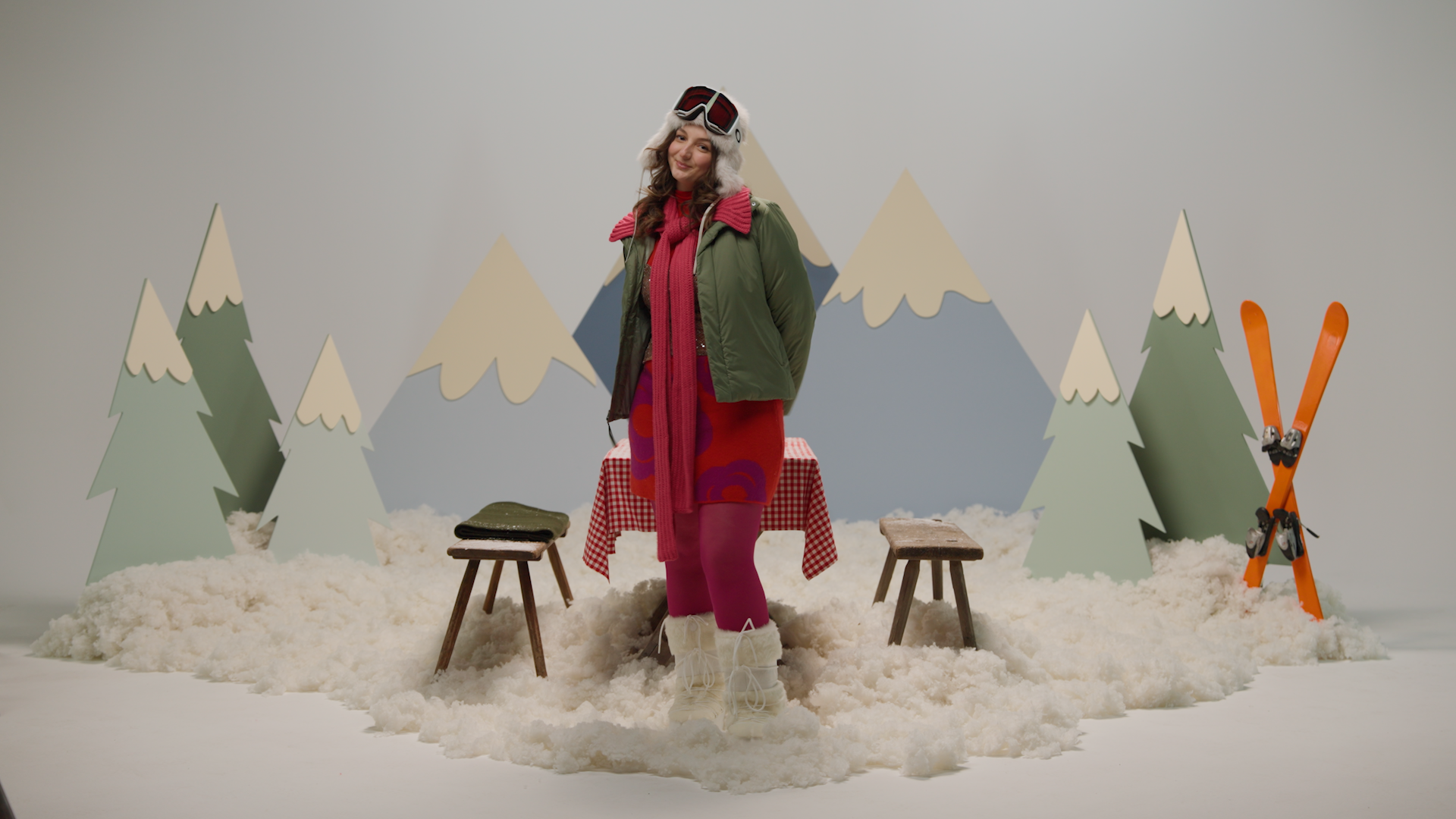 Theresa Ziegler im Look von Zalando bei "Dresscode Date"